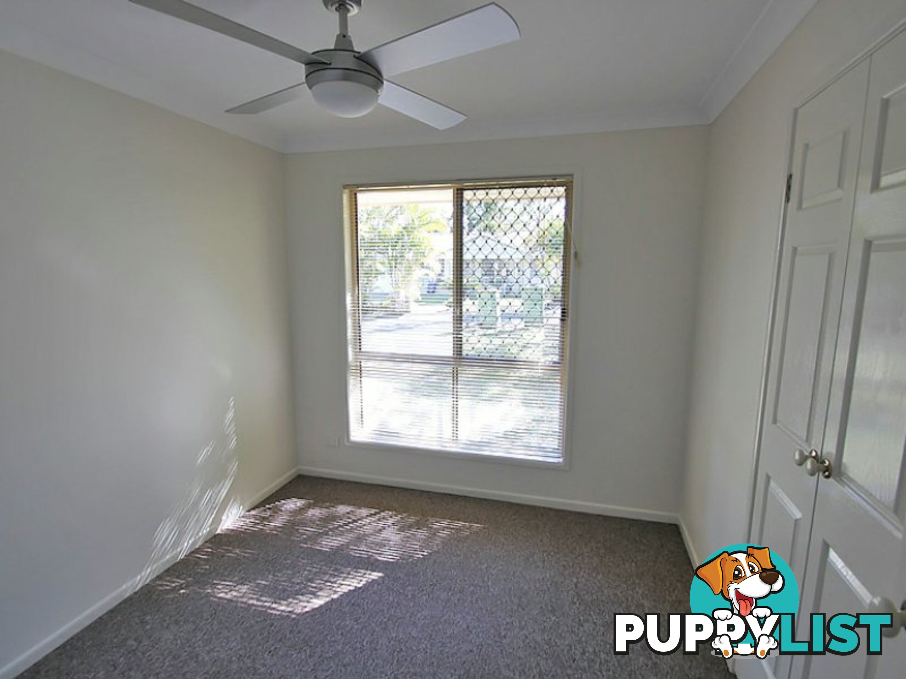 8 Roper Place KALLANGUR QLD 4503