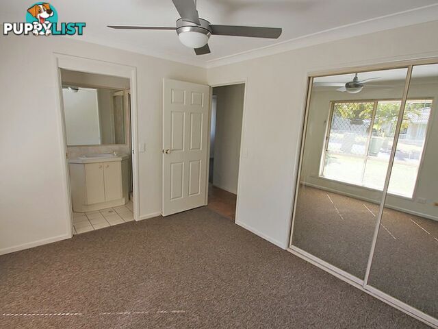 8 Roper Place KALLANGUR QLD 4503