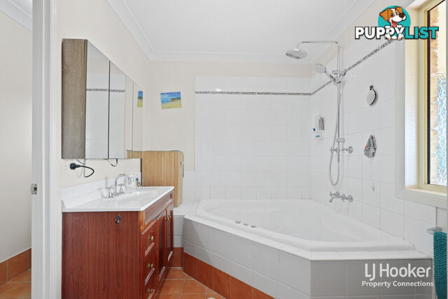 20 Raffindale Avenue DAKABIN QLD 4503