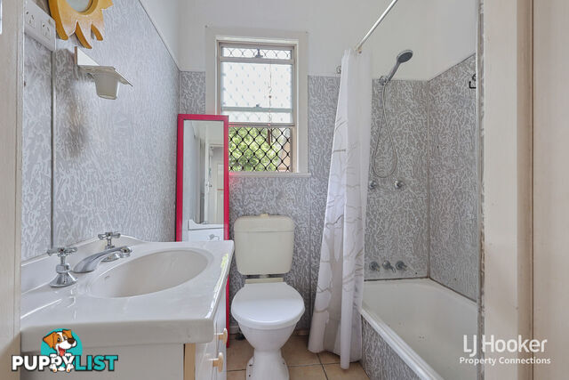 370 Anzac Avenue KIPPA-RING QLD 4021