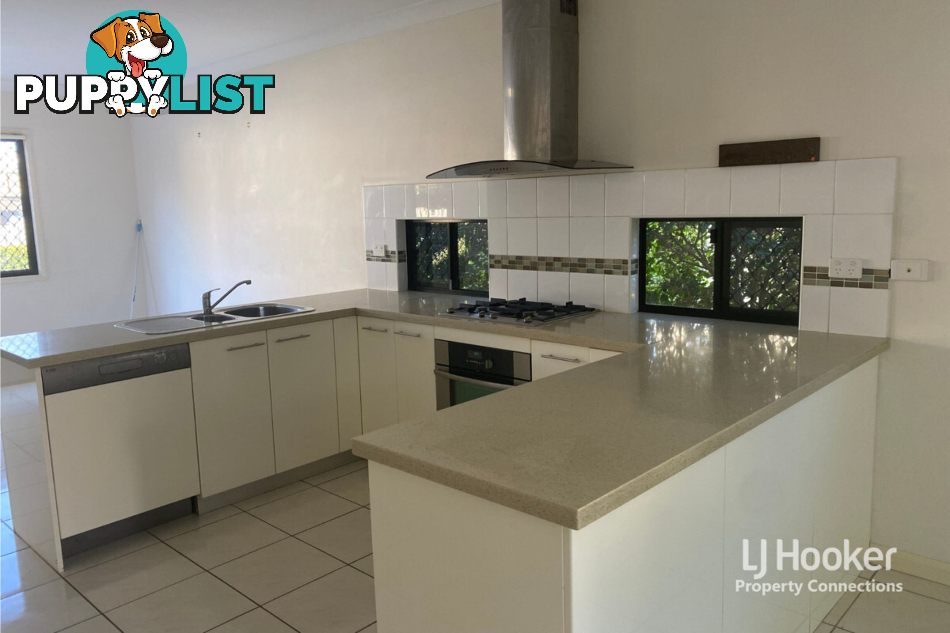 8/91 Hows Road NUNDAH QLD 4012