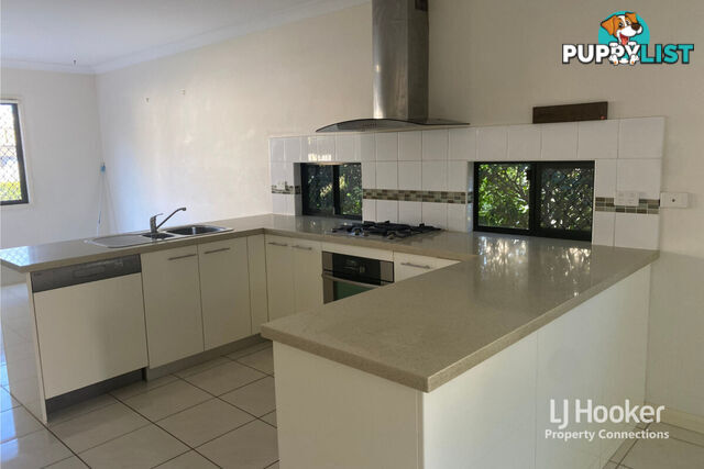 8/91 Hows Road NUNDAH QLD 4012
