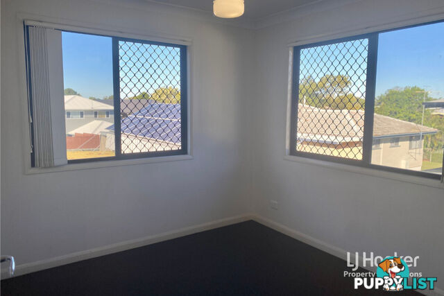 8/91 Hows Road NUNDAH QLD 4012