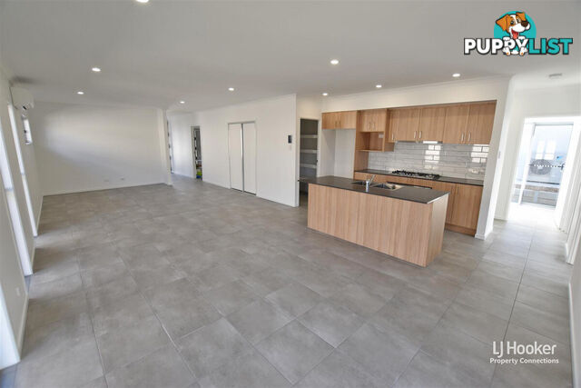 15 Festival Street MORAYFIELD QLD 4506