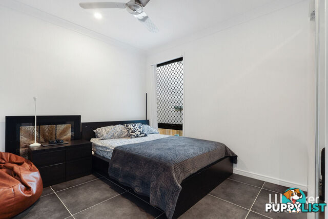 5 Herald Close KALLANGUR QLD 4503