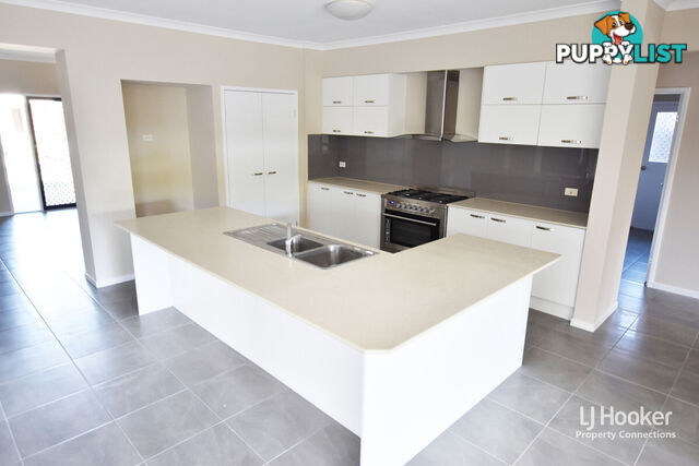 19 Wallaroo Circuit NORTH LAKES QLD 4509