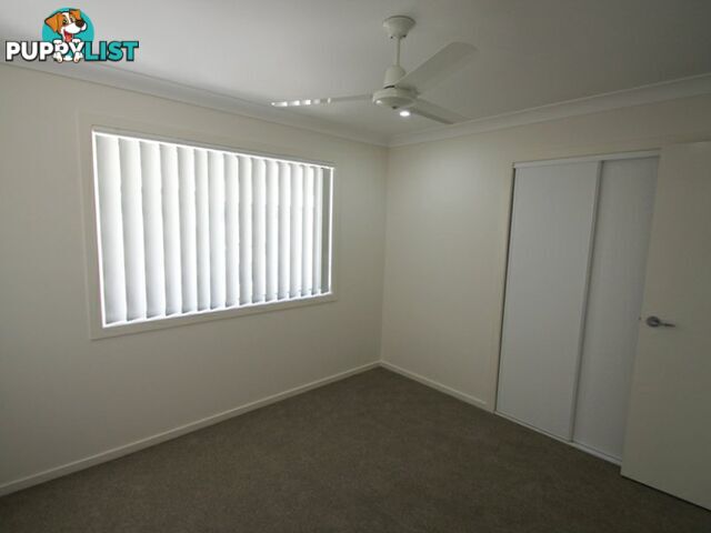 2/11 Storey Road KALLANGUR QLD 4503