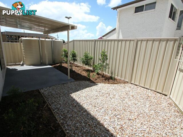 2/11 Storey Road KALLANGUR QLD 4503