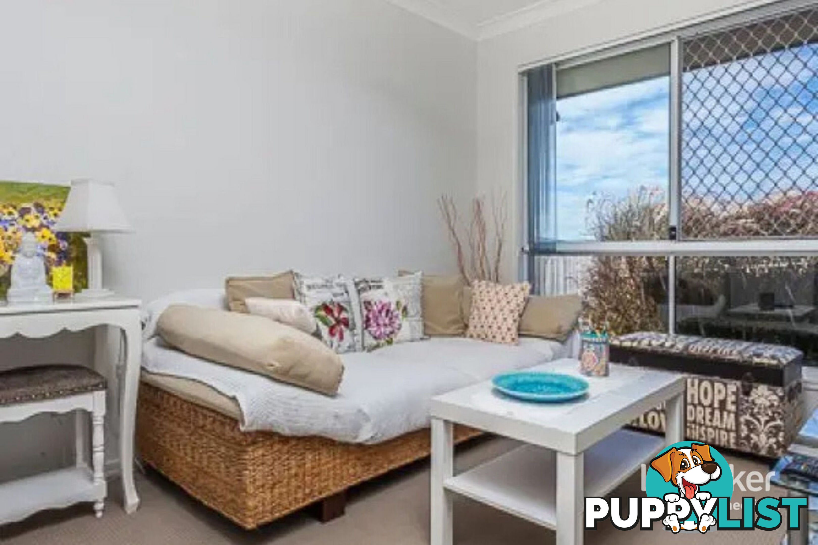 2/15 Wakeham Street KALLANGUR QLD 4503