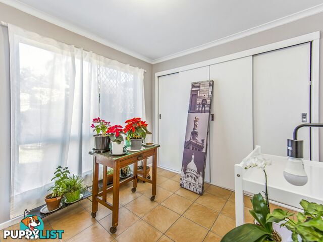 15 Poplar Place KALLANGUR QLD 4503