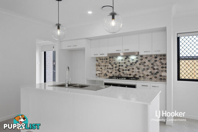 21 Camberwell Drive KALLANGUR QLD 4503