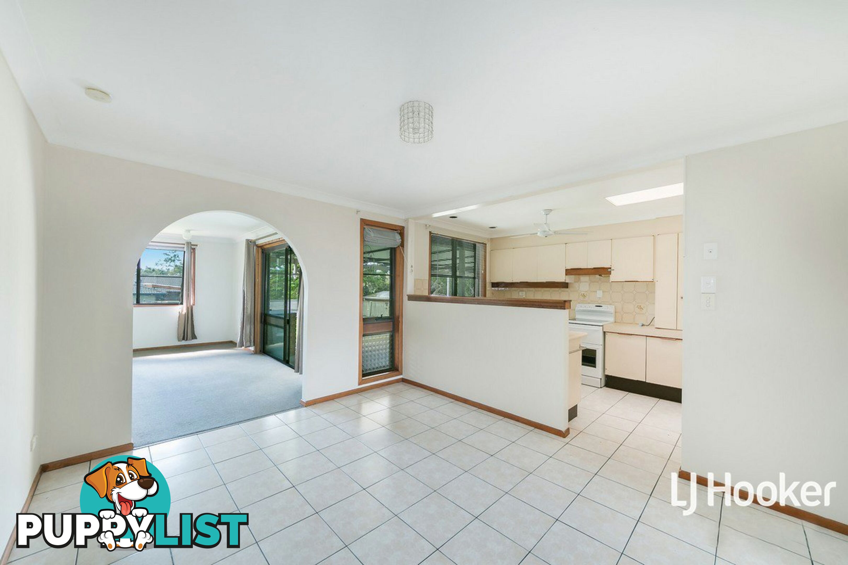 56 Young Street PETRIE QLD 4502