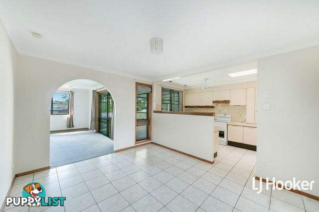 56 Young Street PETRIE QLD 4502