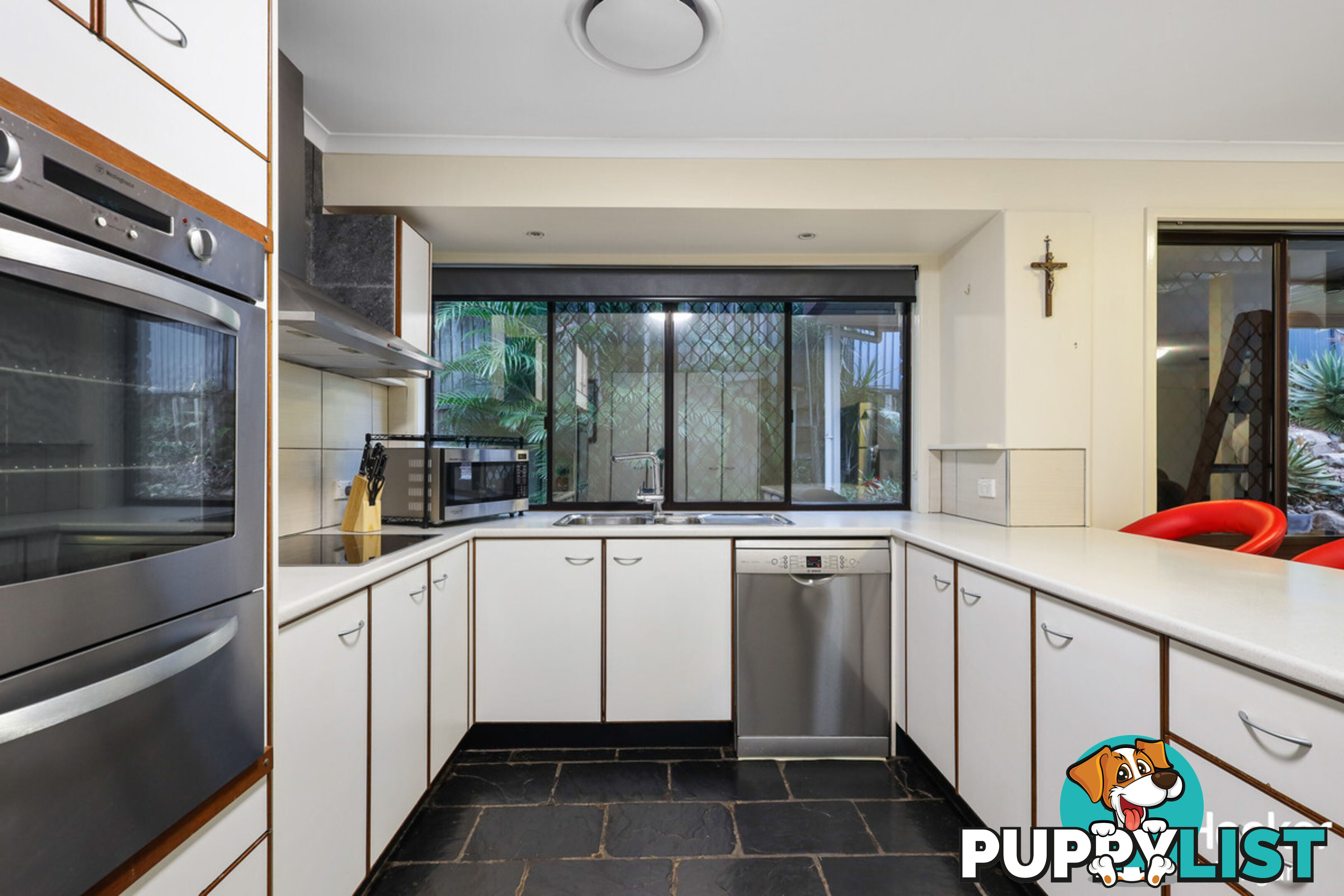 48 Eucumbene Drive PETRIE QLD 4502
