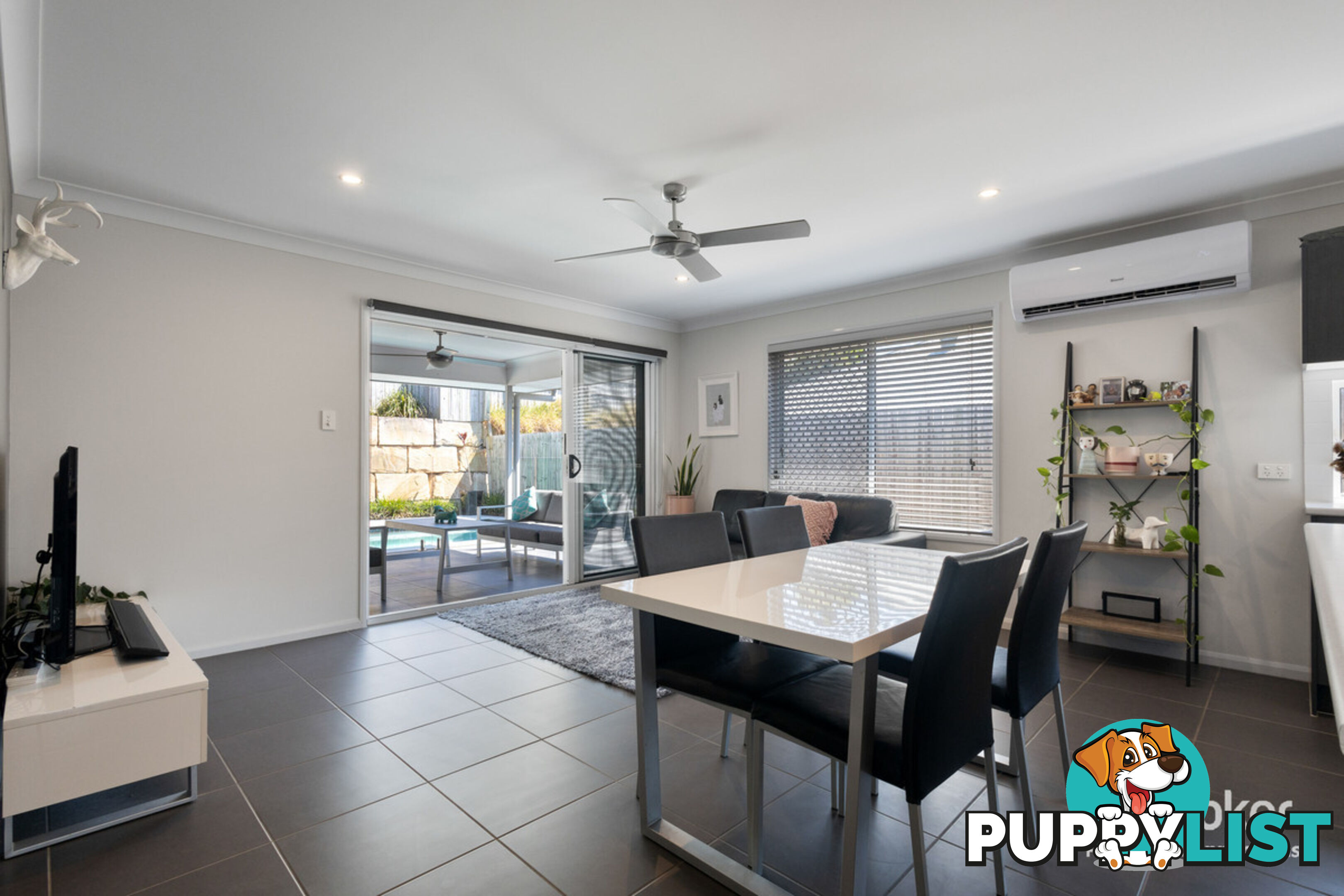 5 Cootharaba Crescent WARNER QLD 4500