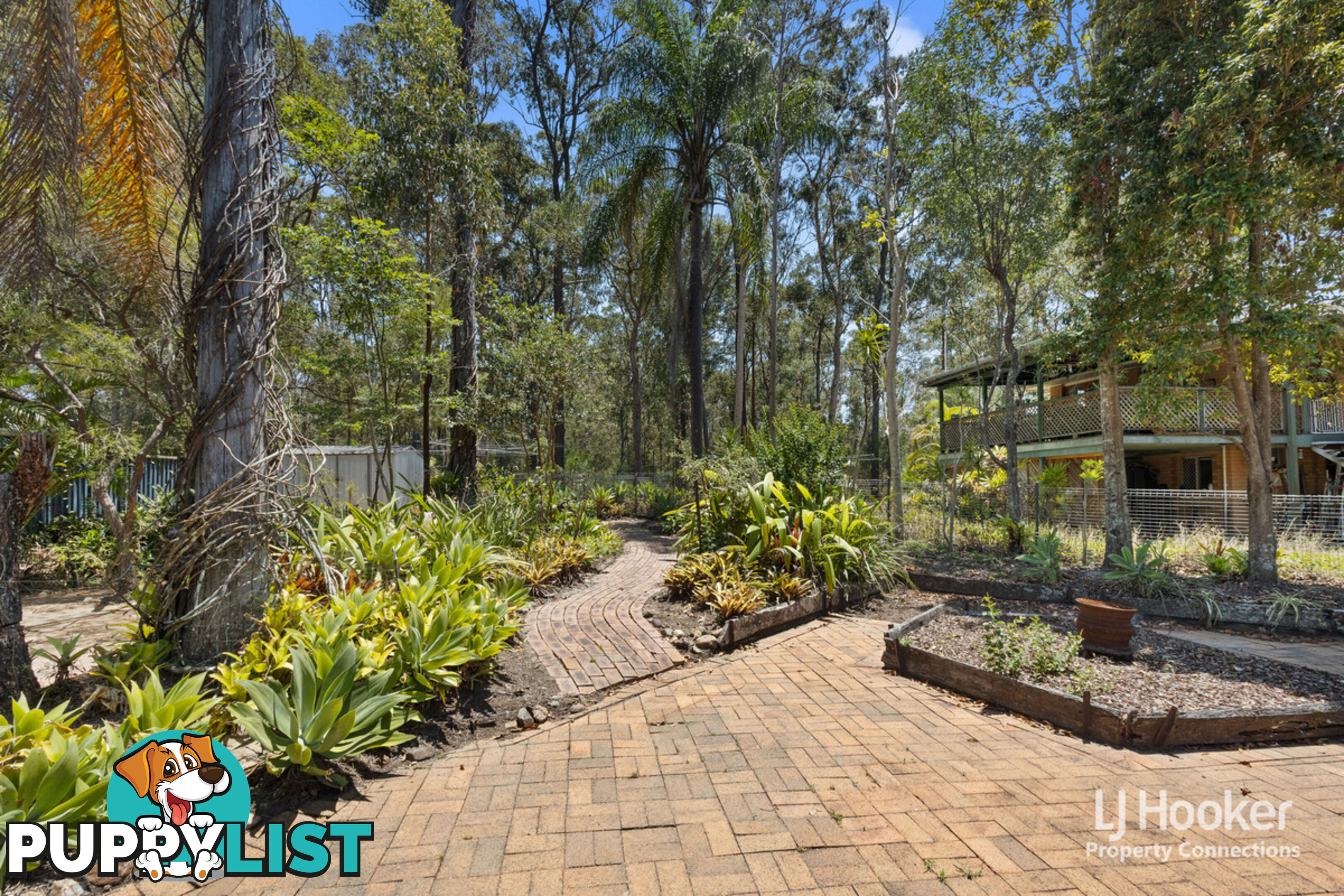 25 Mona Vale Way PETRIE QLD 4502