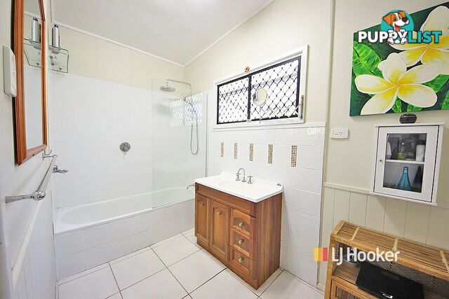 10 Frenchs Road PETRIE QLD 4502