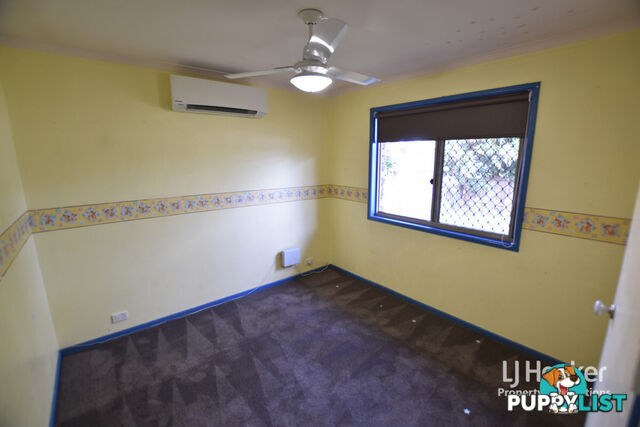 7 Jenelle Street KALLANGUR QLD 4503