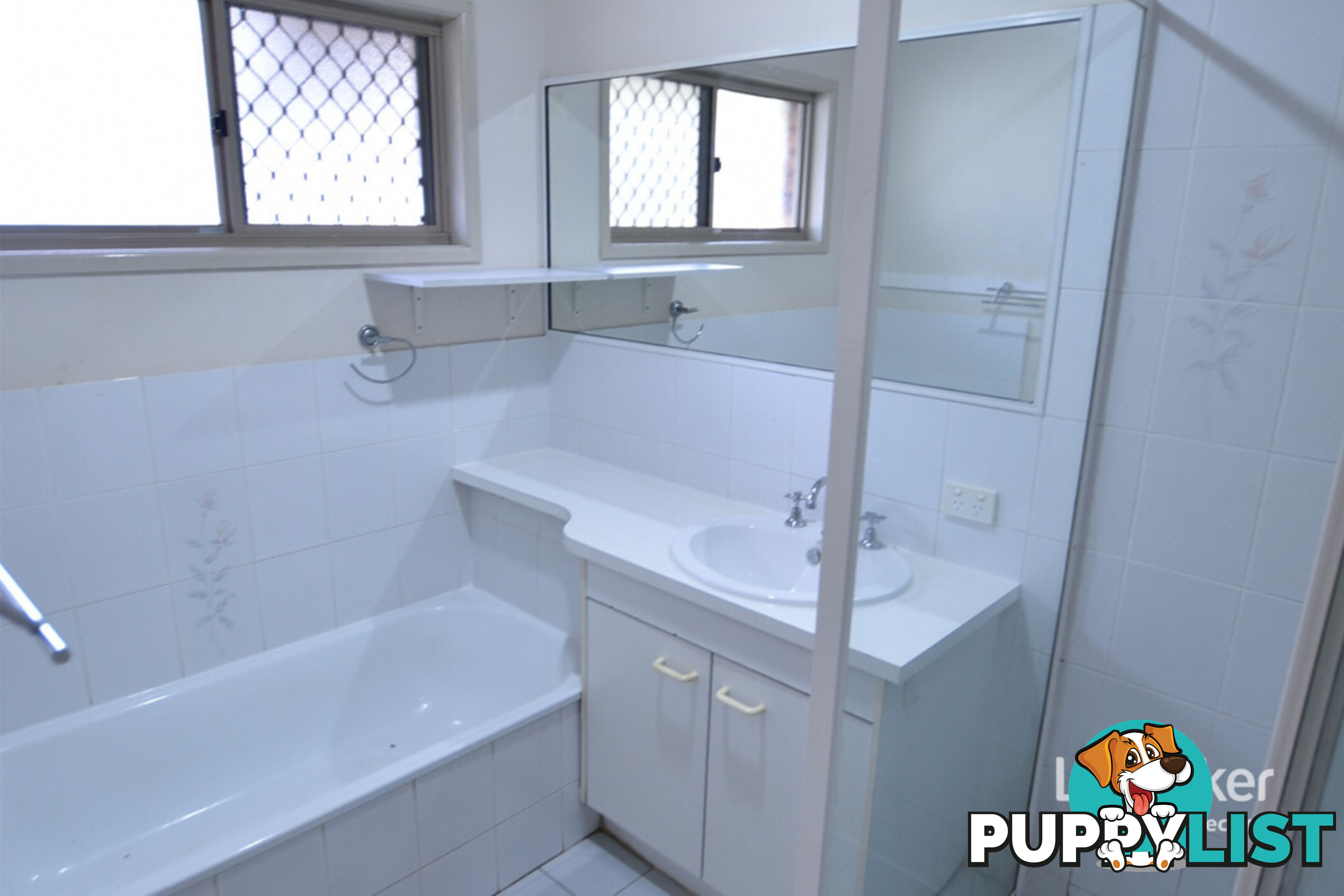 7 Jenelle Street KALLANGUR QLD 4503