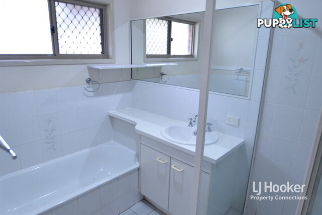 7 Jenelle Street KALLANGUR QLD 4503