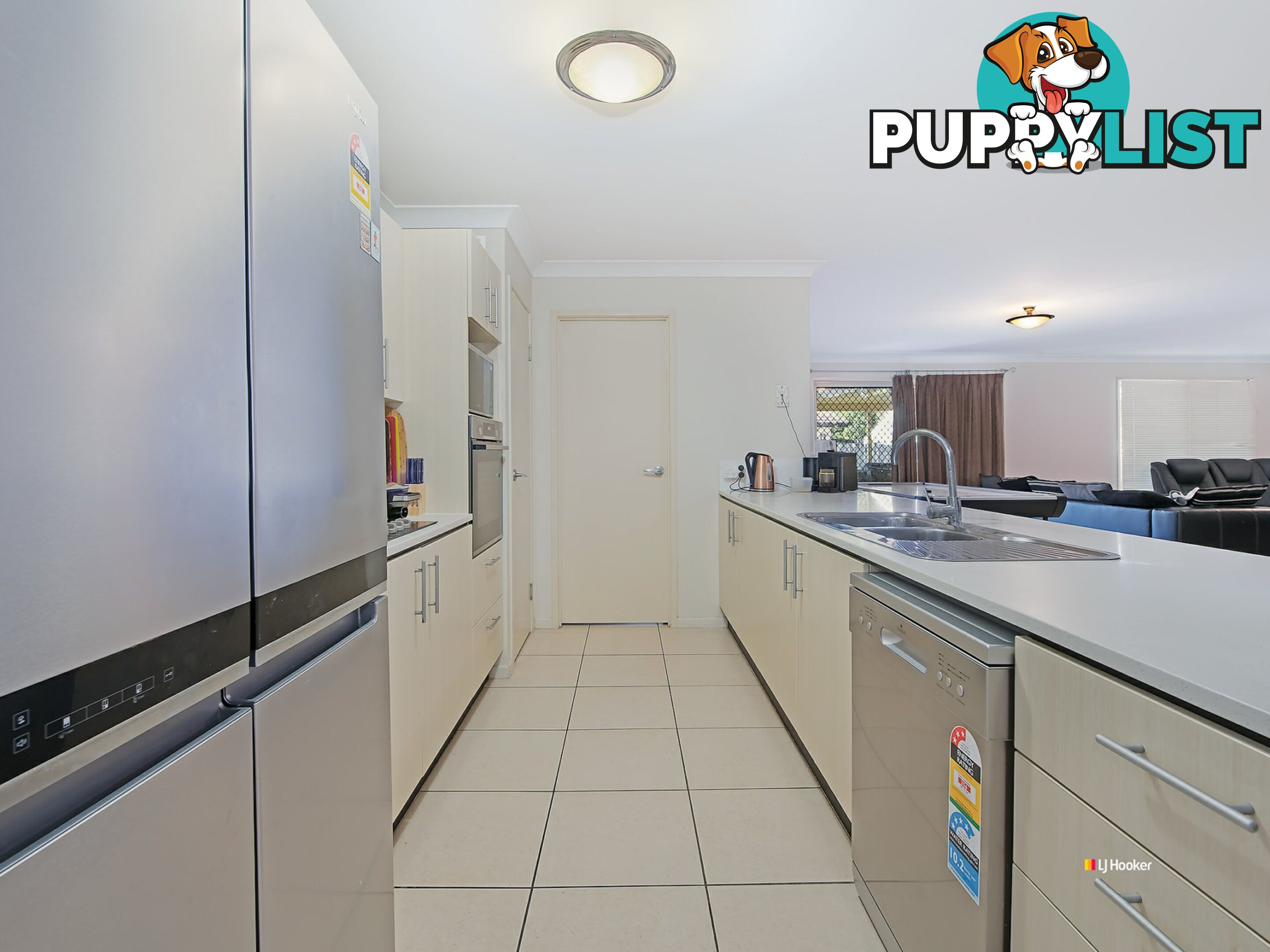 18 Huron Place NARANGBA QLD 4504