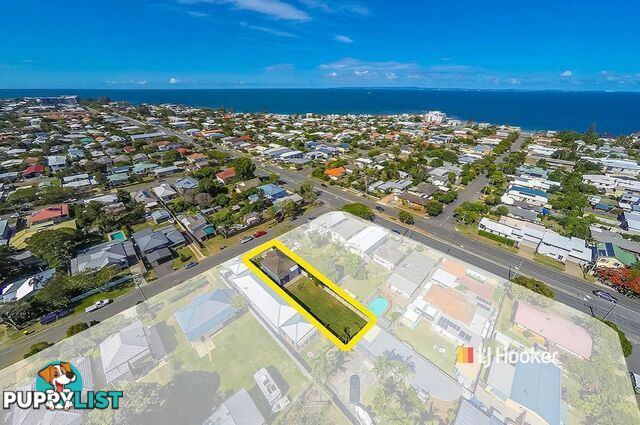 1 Frank Street SCARBOROUGH QLD 4020