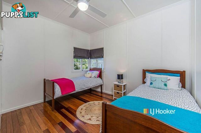 1 Frank Street SCARBOROUGH QLD 4020