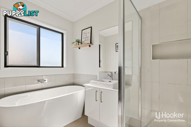 1 Palm Close BURPENGARY EAST QLD 4505