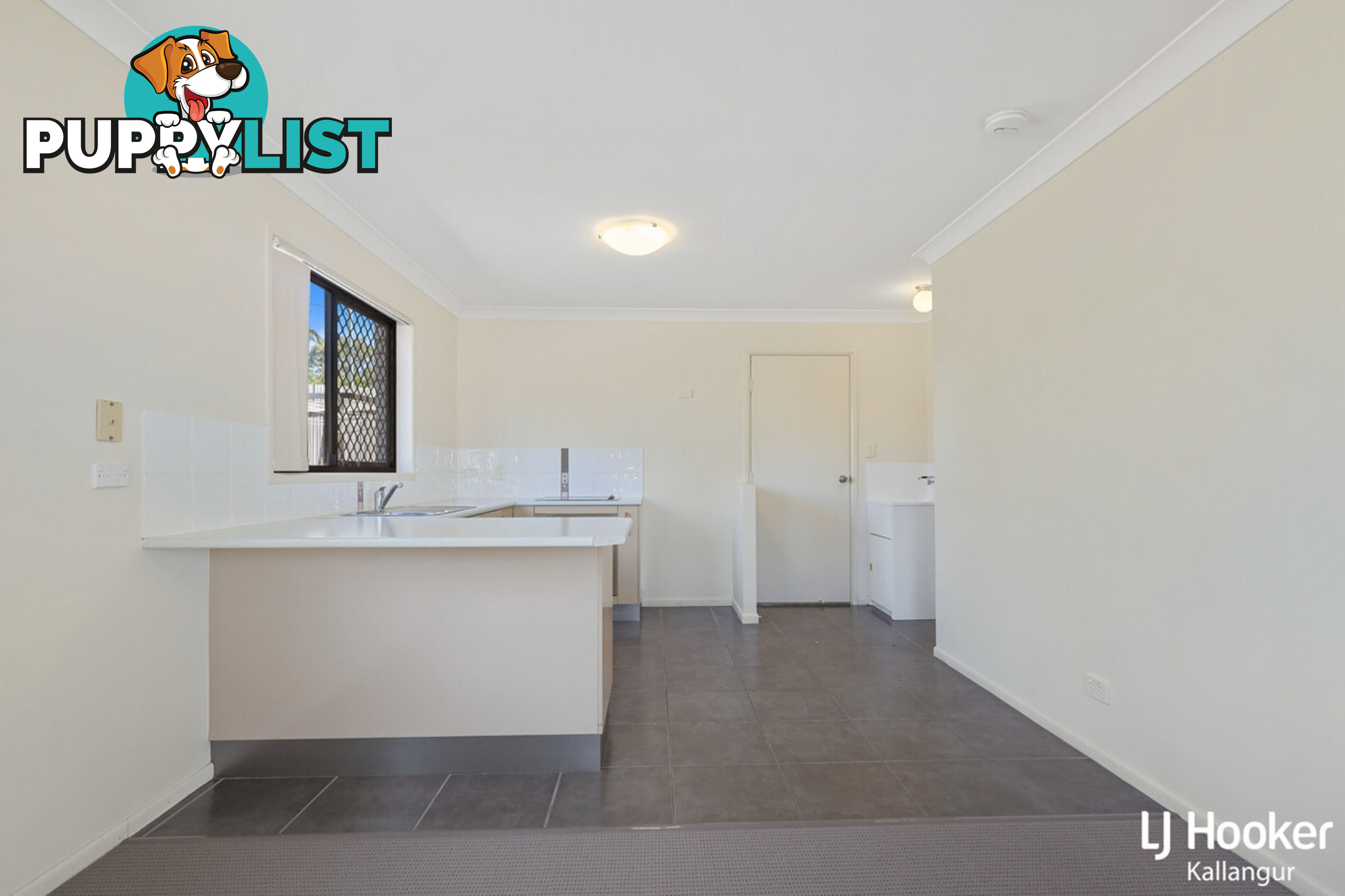 2/20 Fairlie Court KALLANGUR QLD 4503