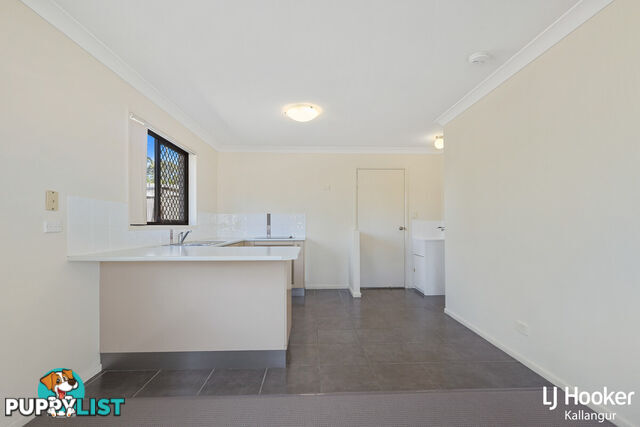 2/20 Fairlie Court KALLANGUR QLD 4503