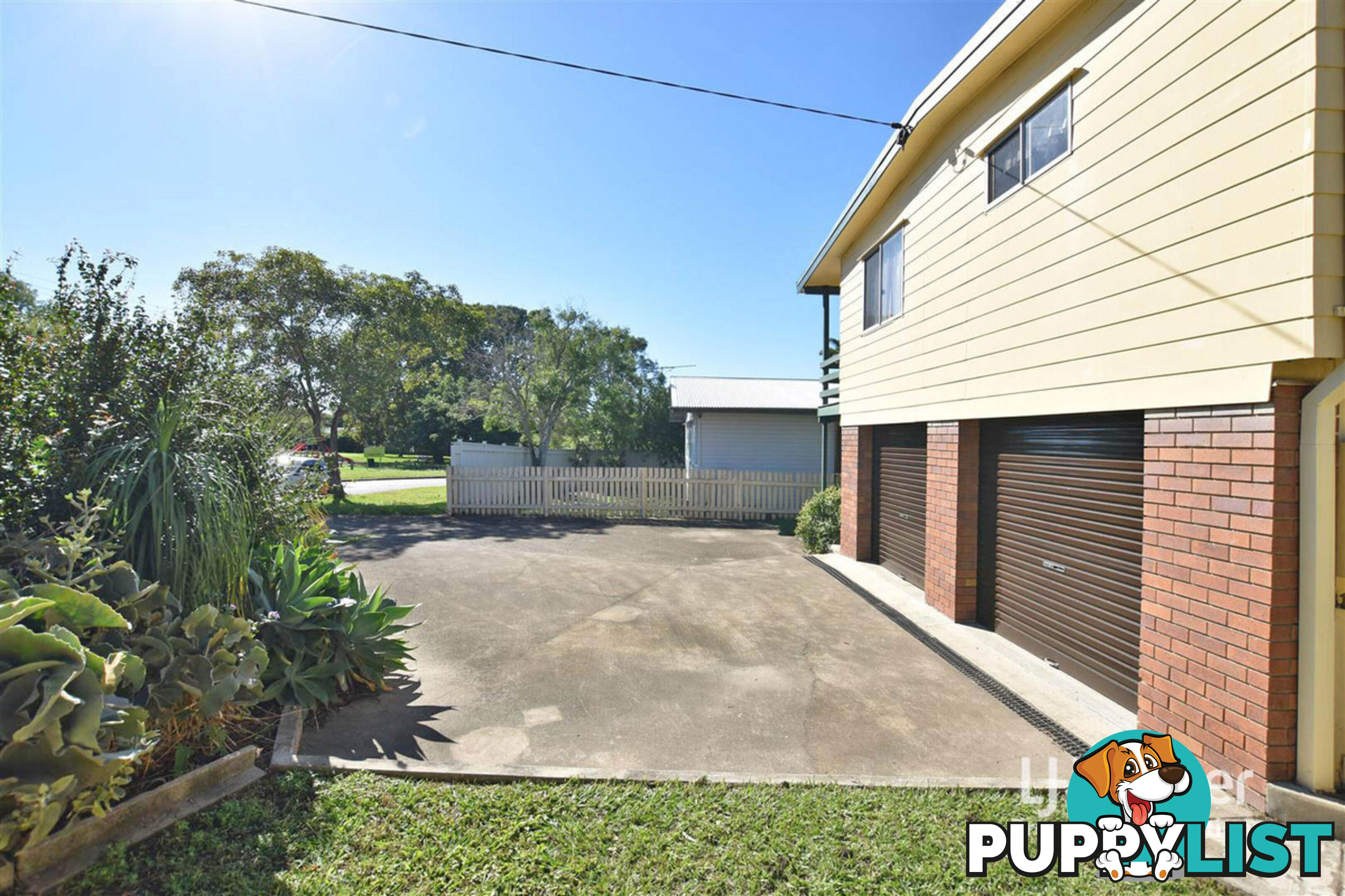 5 Hedge Street STRATHPINE QLD 4500