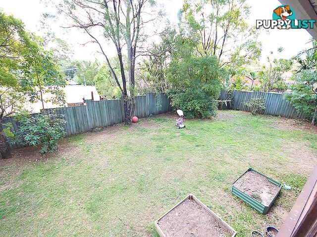 23 Chambery Road PETRIE QLD 4502