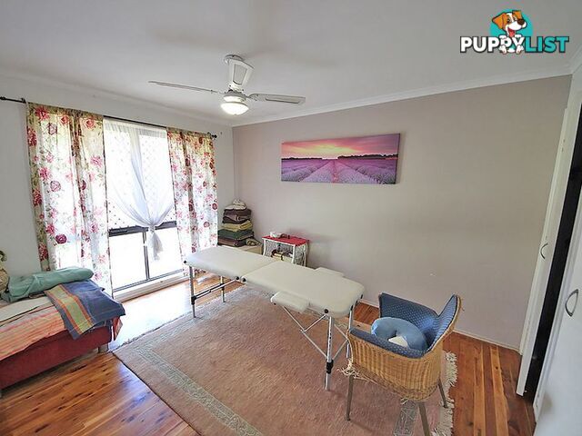 23 Chambery Road PETRIE QLD 4502