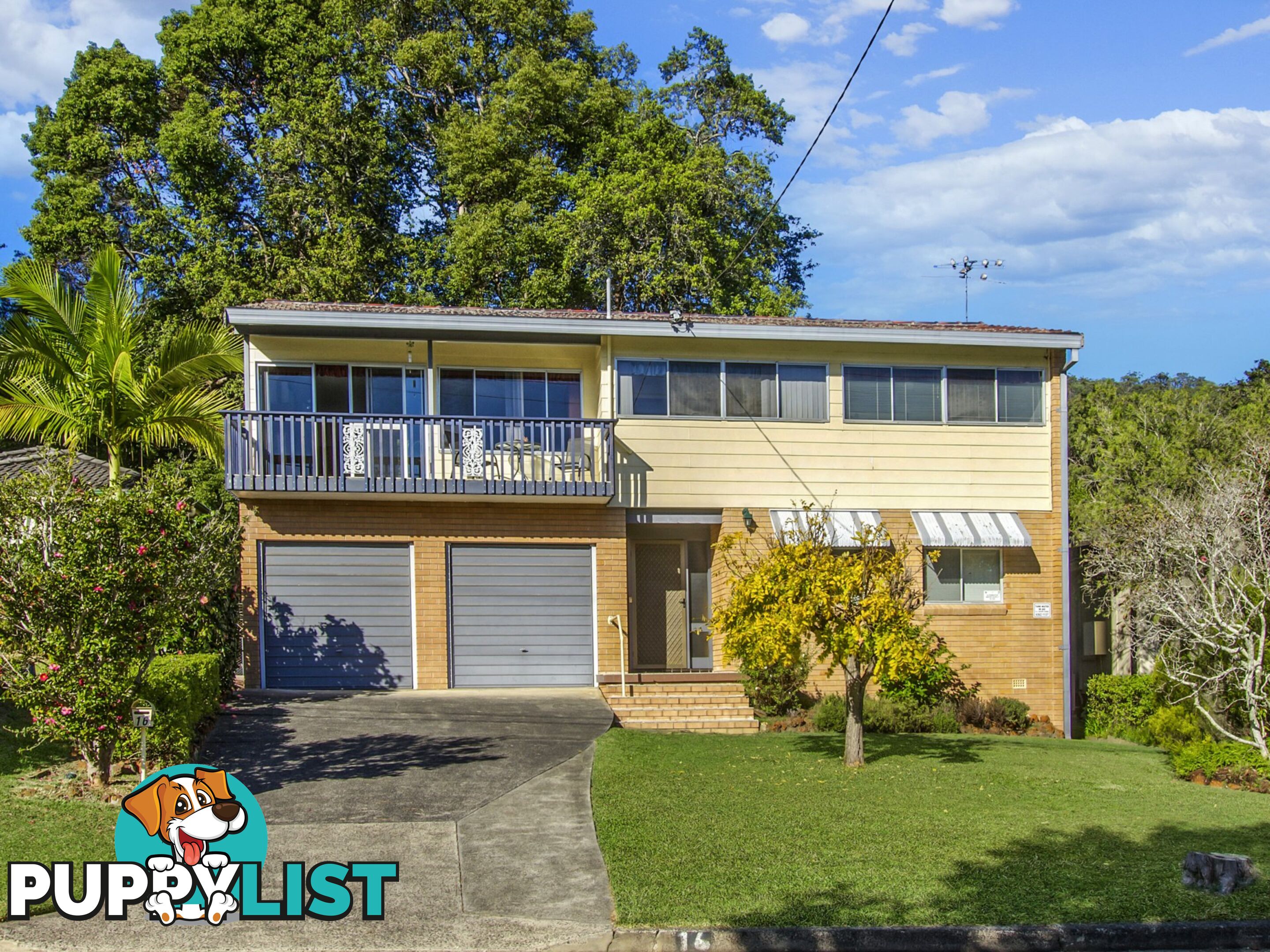 16 Priestley Parade POINT CLARE NSW 2250