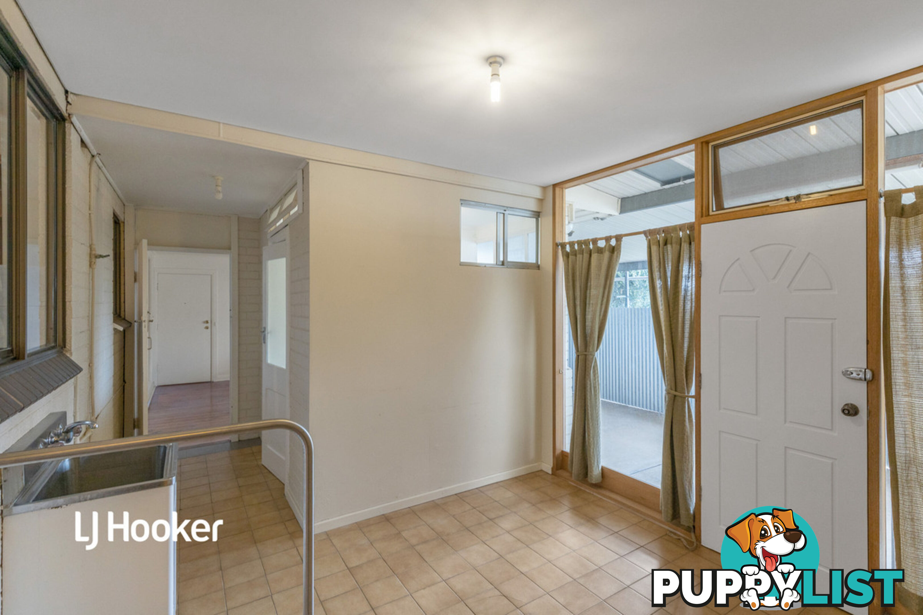 9 Karawirra Avenue ROSTREVOR SA 5073