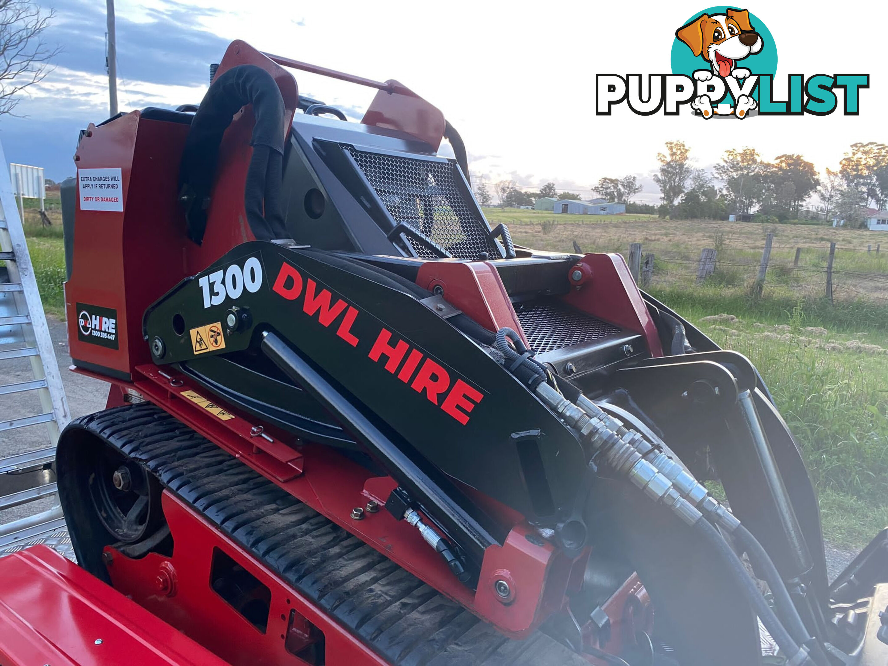 Toro TX1000 Skid Steer Loader