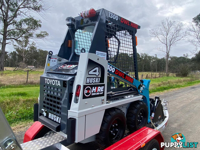 Toyota 4-SDK4 Huski Skid Steer Loader