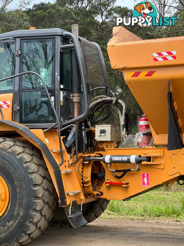 CASE 340 Articulated Off Highway Truck