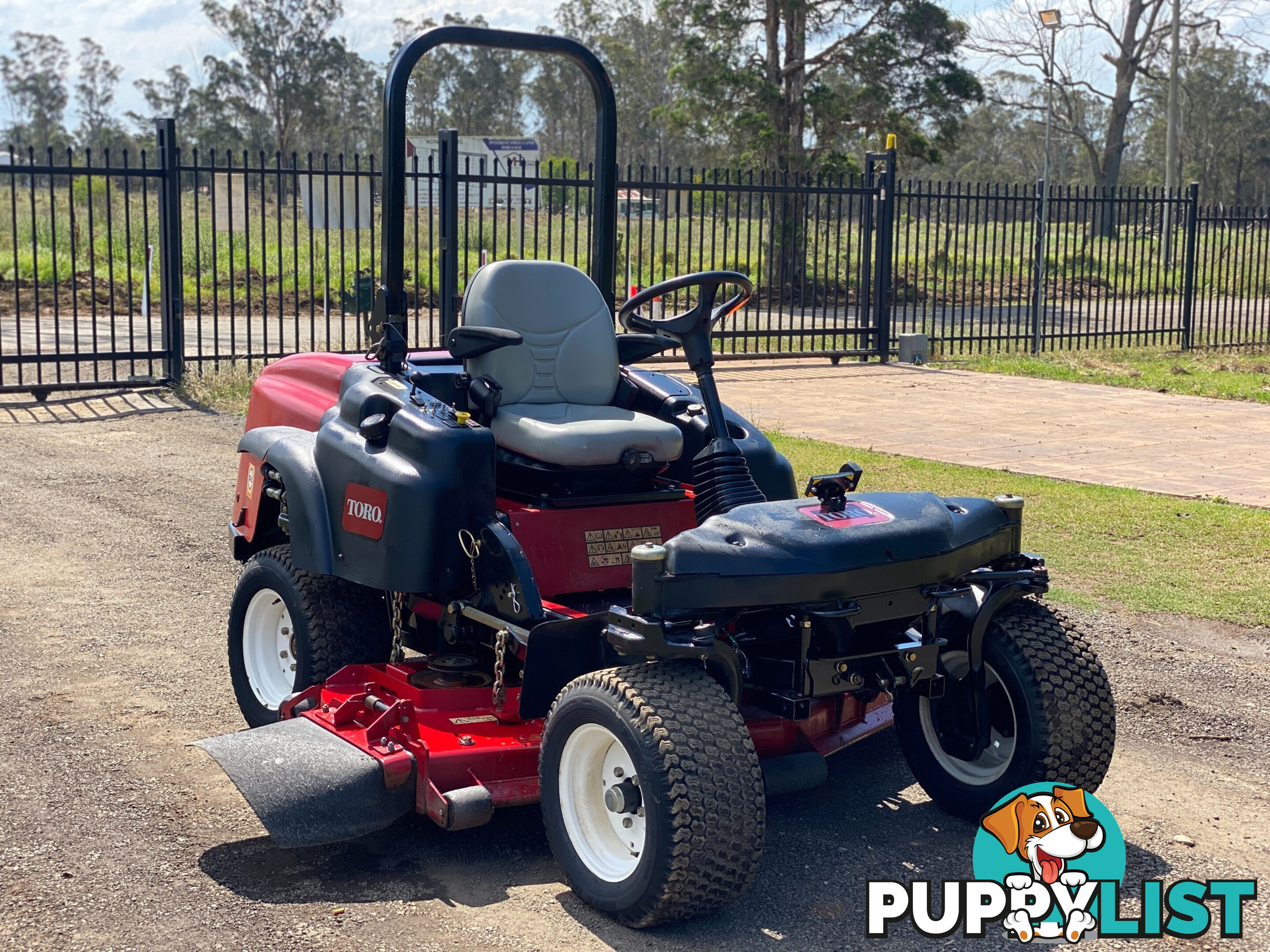 Toro Groundmaster 360 Standard Ride On Lawn Equipment