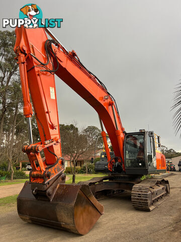 Hitachi ZX330 Tracked-Excav Excavator