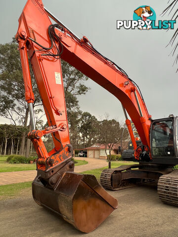 Hitachi ZX330 Tracked-Excav Excavator