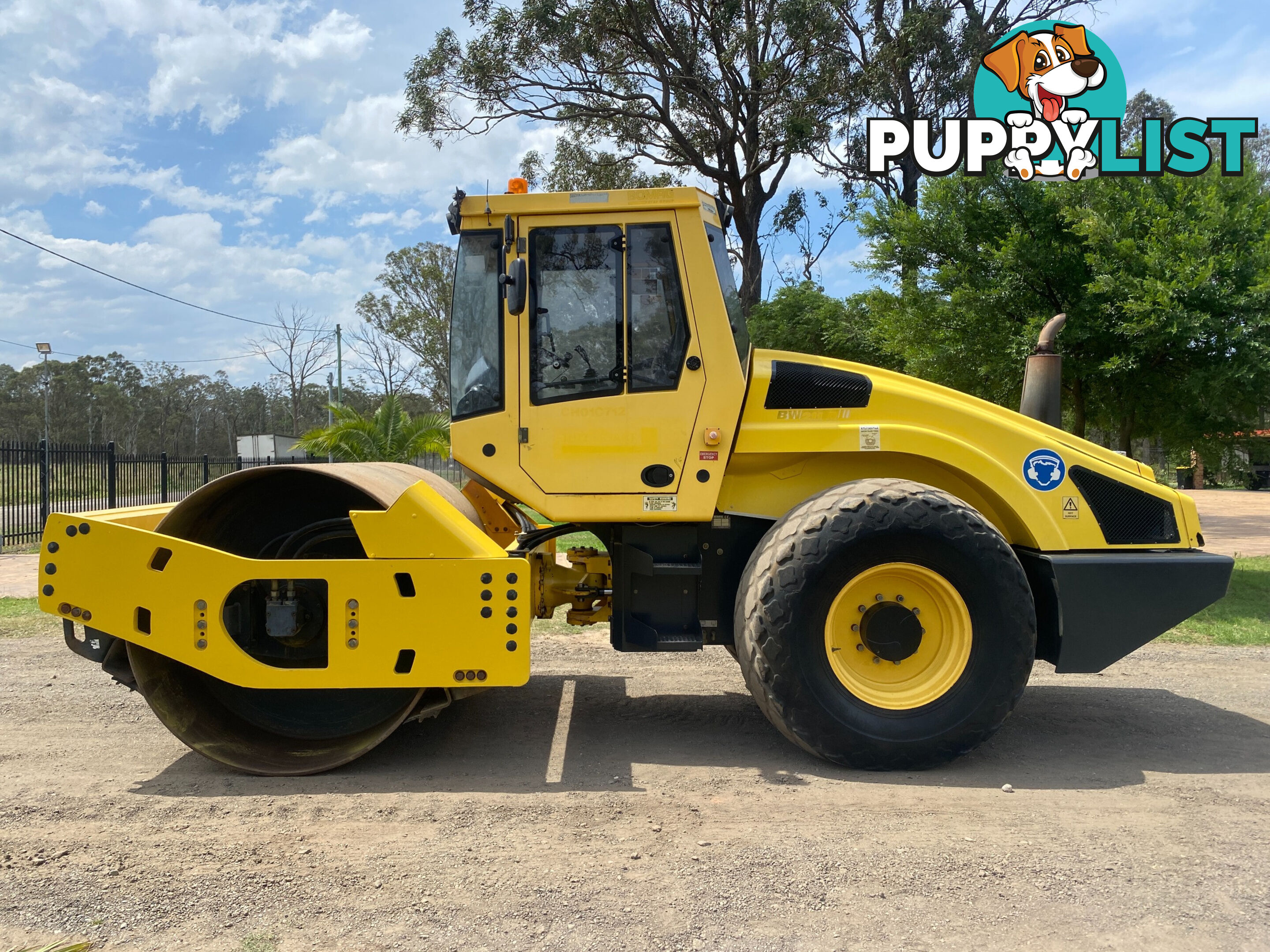 Bomag BW211D-4 Vibrating Roller Roller/Compacting