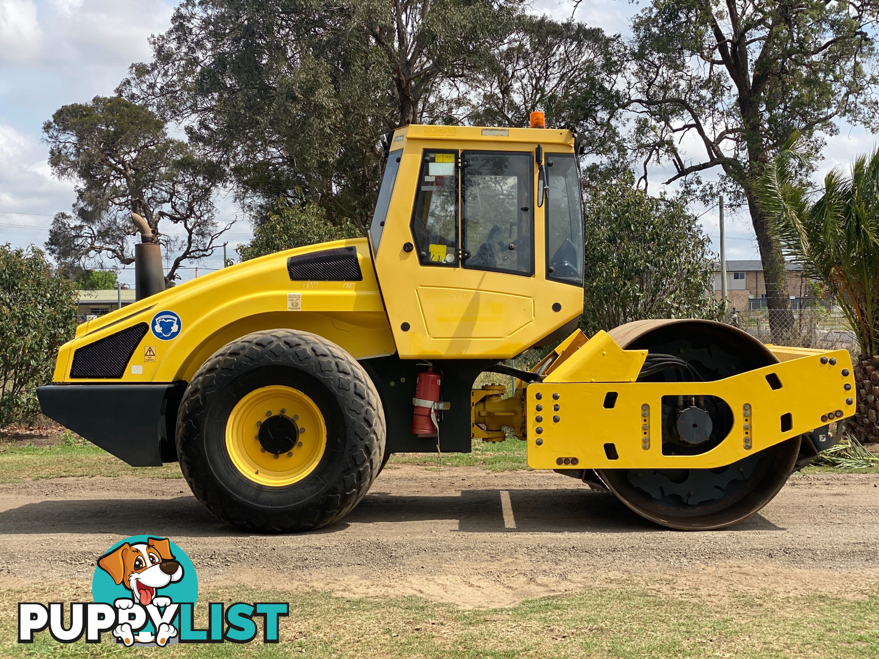 Bomag BW211D-4 Vibrating Roller Roller/Compacting