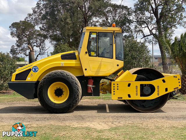 Bomag BW211D-4 Vibrating Roller Roller/Compacting