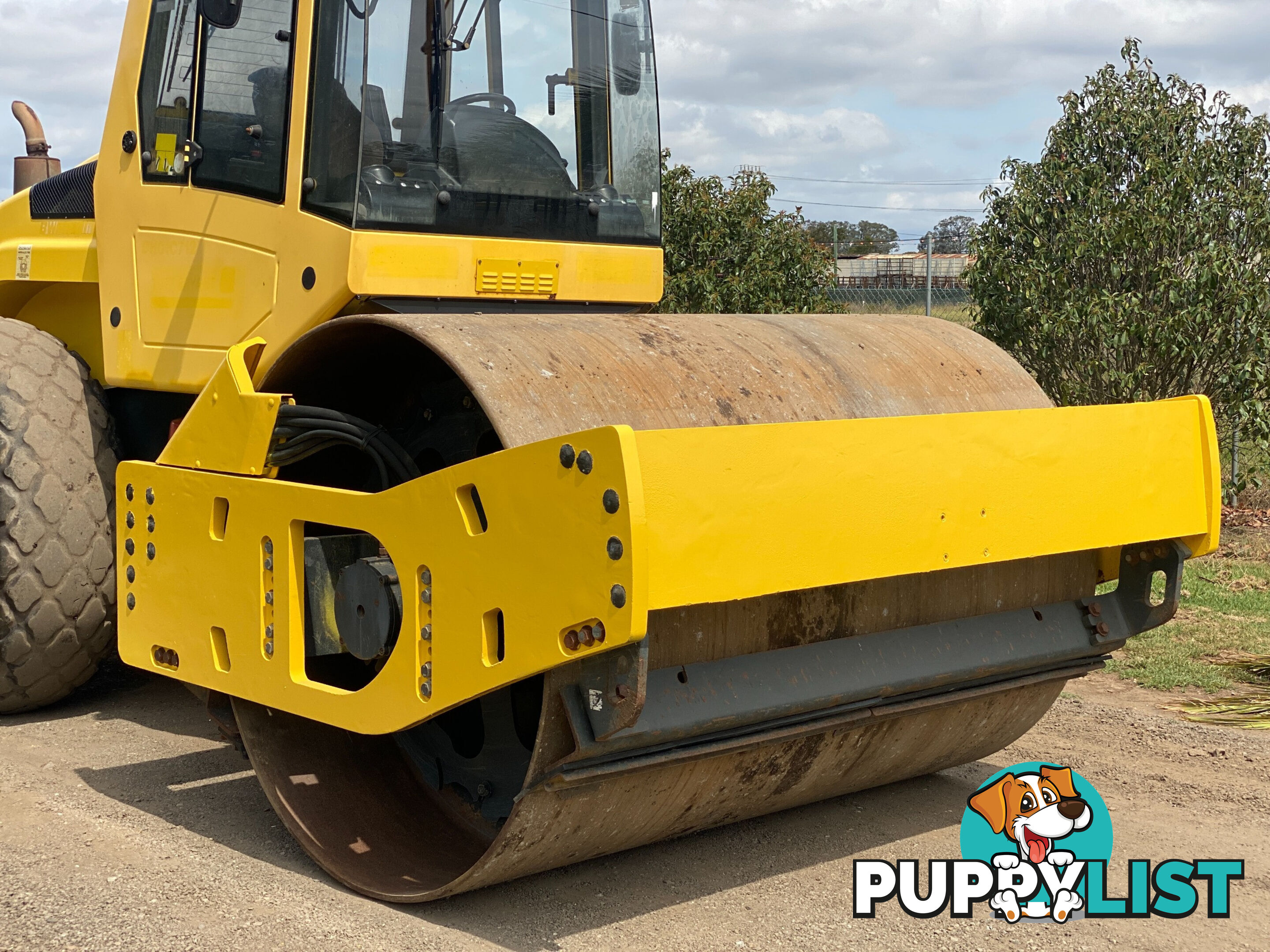 Bomag BW211D-4 Vibrating Roller Roller/Compacting