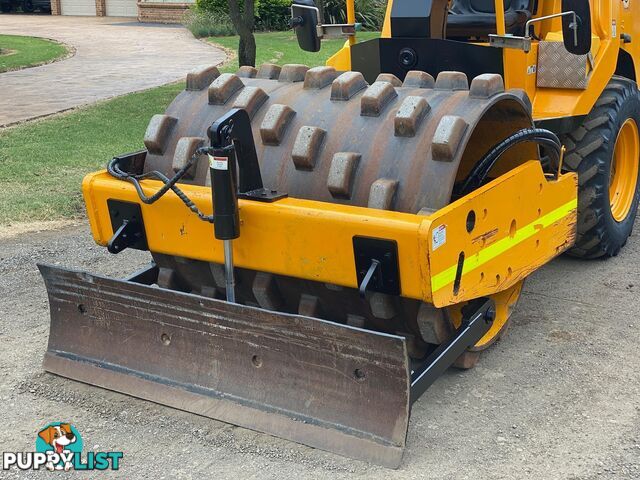 Dynapac CA134 Vibrating Roller Roller/Compacting