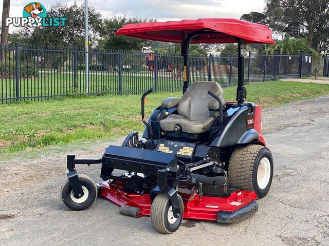 Toro Groundsmaster 7210 Zero Turn Lawn Equipment