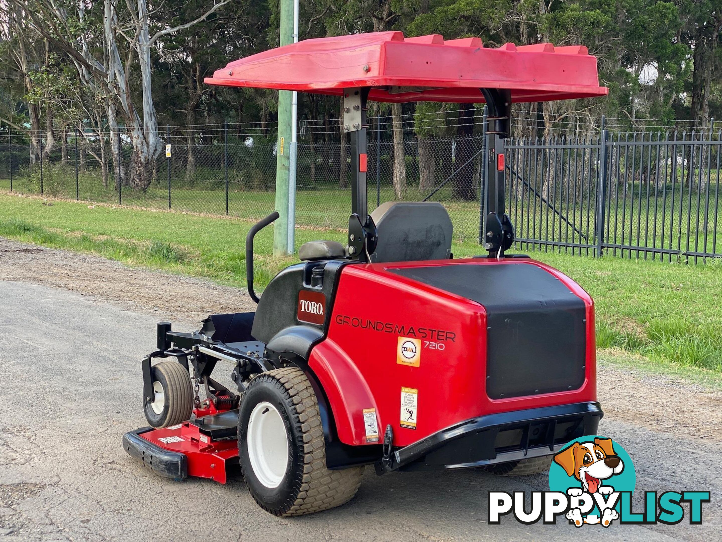 Toro Groundsmaster 7210 Zero Turn Lawn Equipment