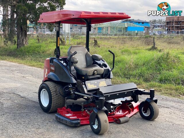 Toro Groundsmaster 7210 Zero Turn Lawn Equipment