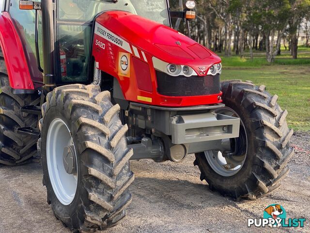 Massey Ferguson 5420 FWA/4WD Tractor